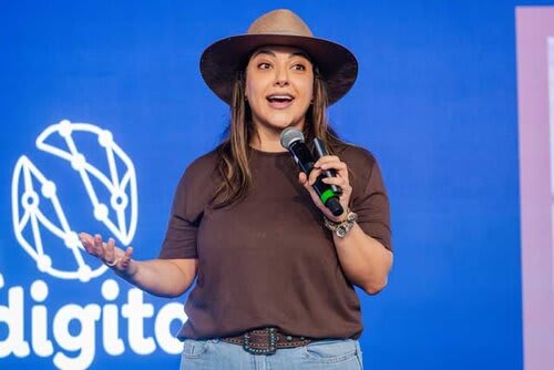 Com linguagem próxima e olhar sobre o campo, Camila Telles mobiliza jovens ao falar de continuidade e do valor do conhecimento familiar